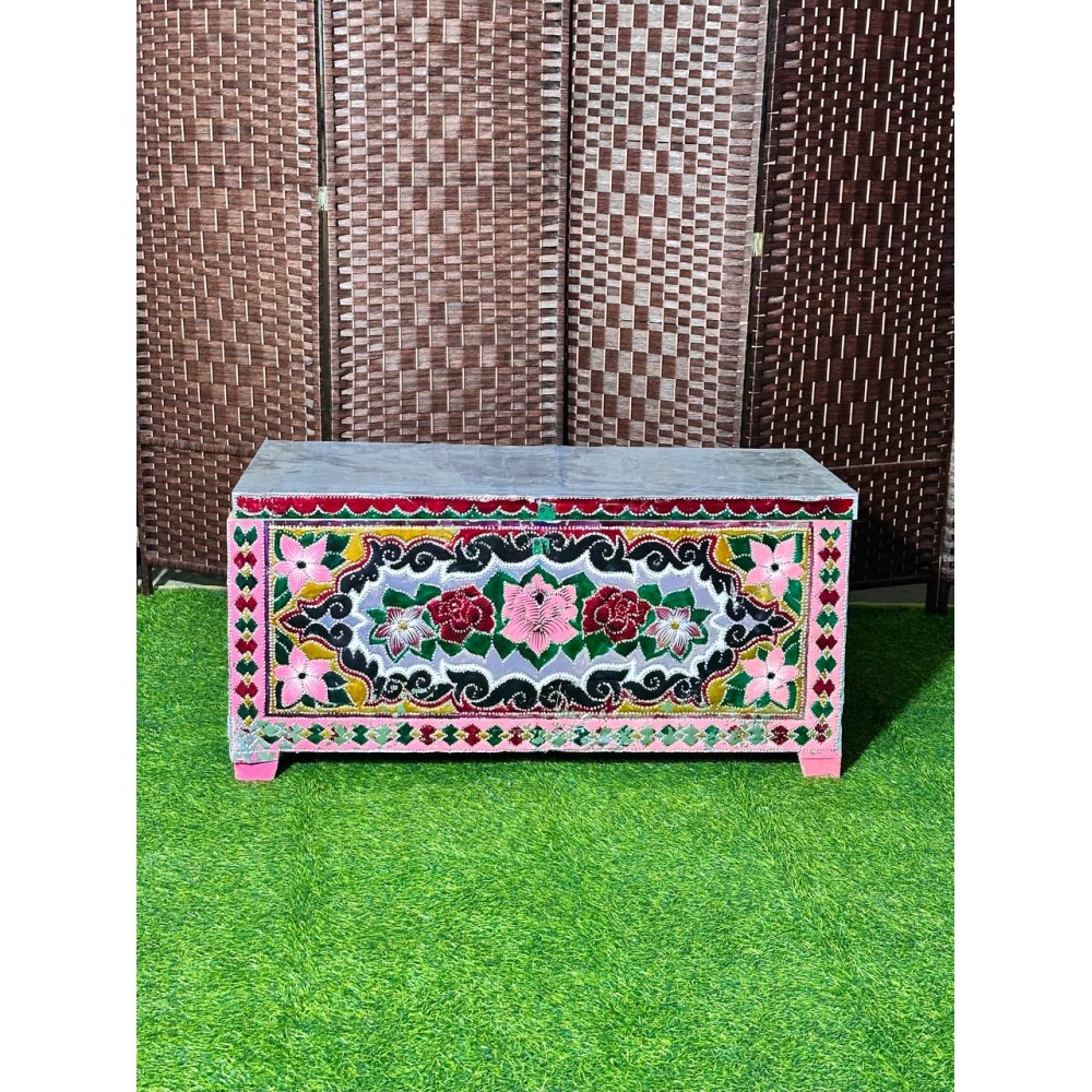 Сундук цветной