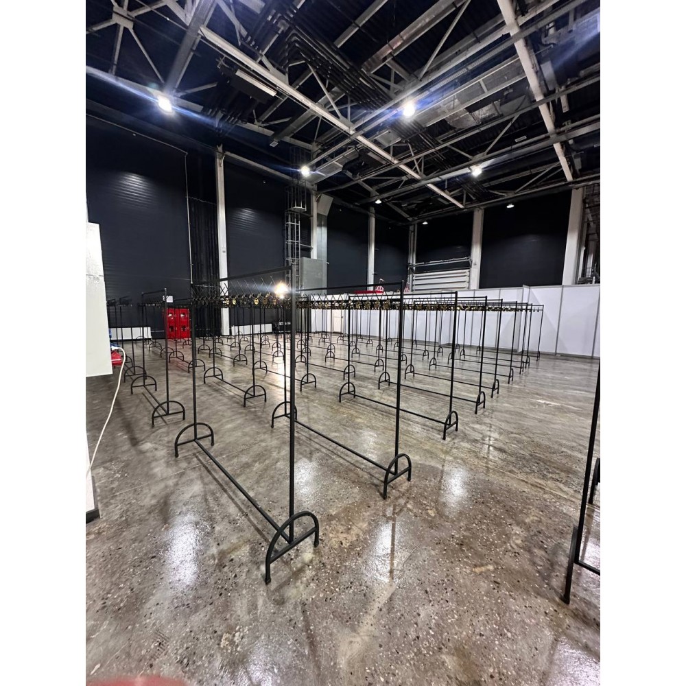 Вешалка с крючками