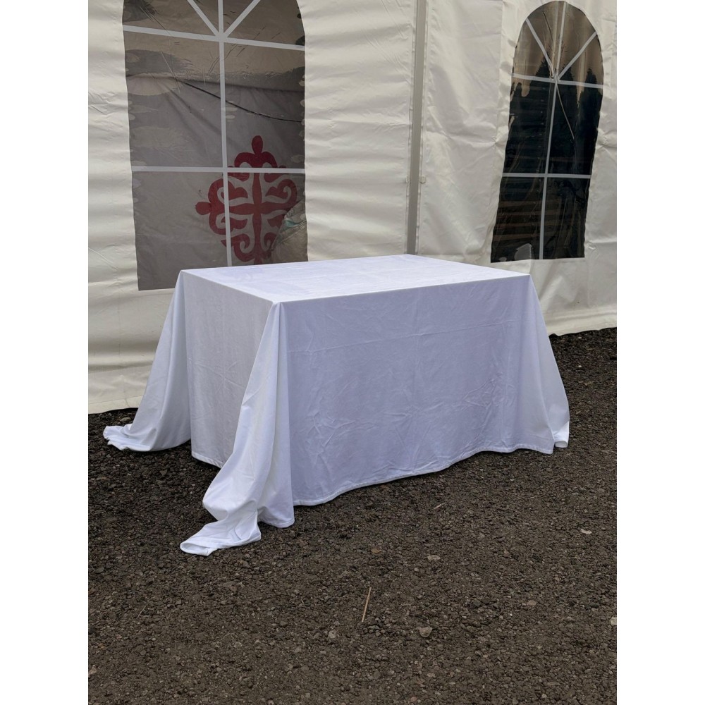 Скатерть белая 275 на 235 см