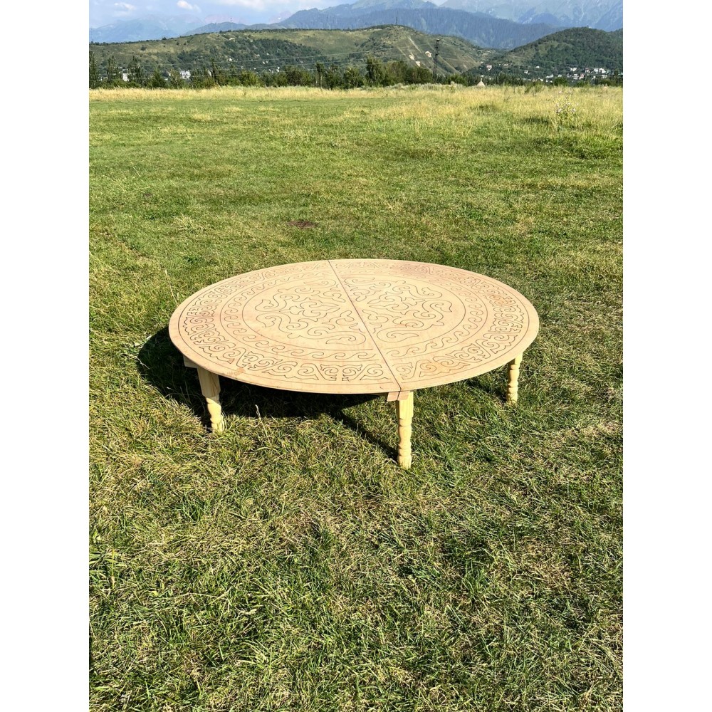 Жер стол круглый с узором светлый 135см